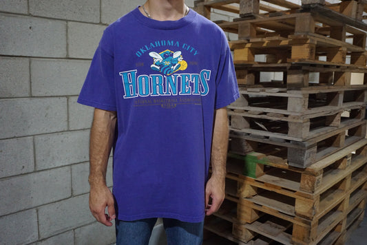 Hornets NBA T-Shirt (L)