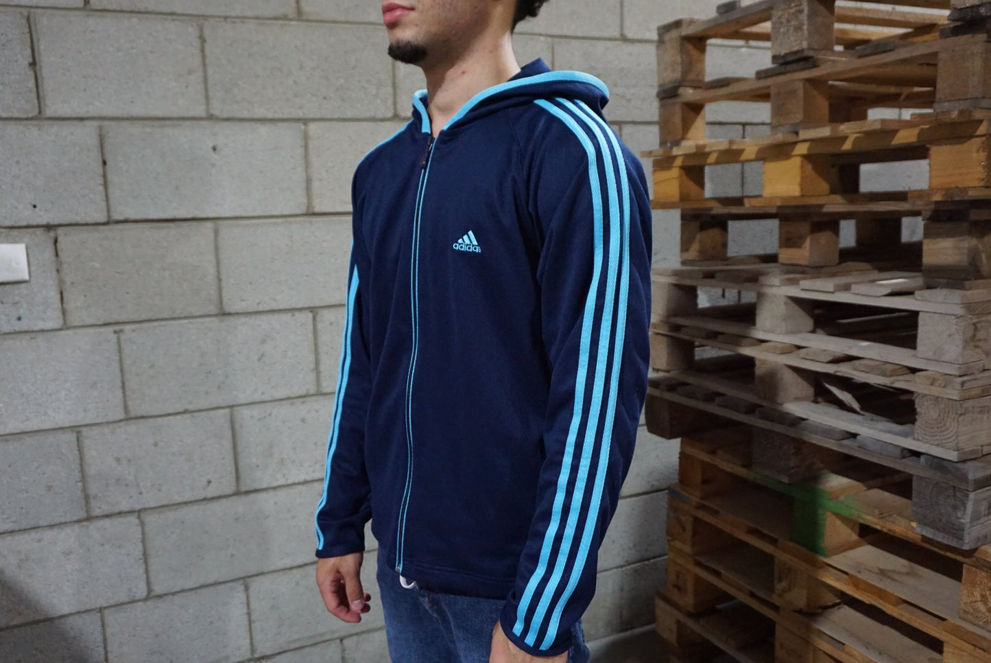 Adidas Zip Up (M)