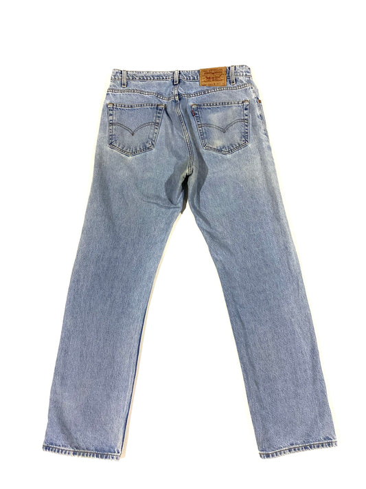 Levi's Denim Jeans (W 34 L 32)